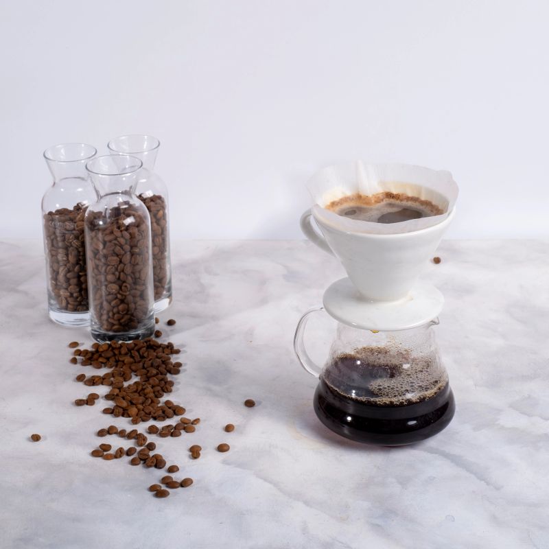 Rich espresso extraction at Ela Coffee